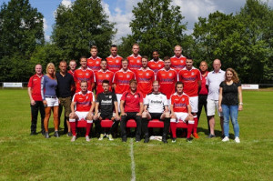 Slener voetballers in nieuwe kleding