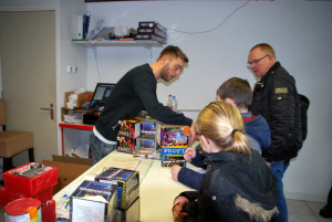 Vuurwerkverkoop bij Klinkhamer loopt goed