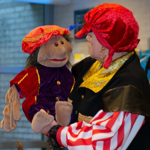 Poppentheater in bibliotheek maakt indruk