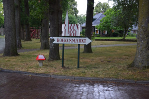 Veel animo voor boekenmarkt in Ons Centrum