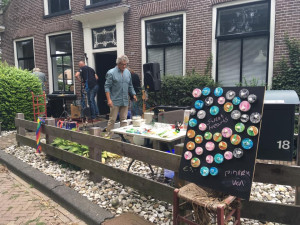 Feestelijke boekenruil aan de Brink