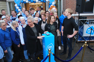 Opening Albert Heijn voor winkelend publiek