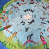 Kinderen maken 75 jaar vrede kunstwerk