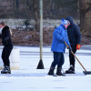 IJsbaan in Sleen onder voorwaarden open