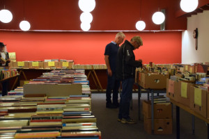 Boekenmarkten in Sleen weer van start