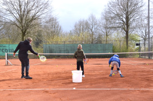 Gratis les in april bij Tennisvereniging Sleen