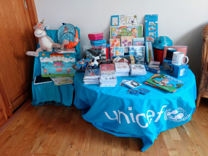 Blij met een UNICEF kaart of geschenk