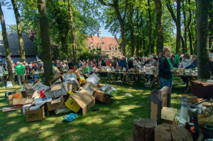 Geslaagde rommelmarkt muziekvereniging