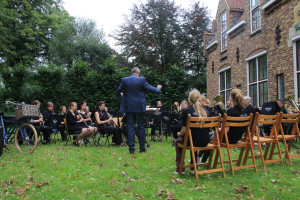 Muziekseizoen afgesloten met buitenconcert