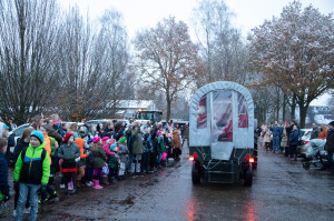 Sinterklaas bezoekt basisschool De Akker