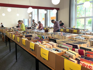Boekenmarkten in Sleen weer van start
