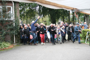 Drukte van belang bij rommelmarkt Dorpskerk