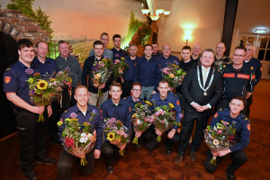 Burgemeester reikt vrijwilligersmedailles uit 