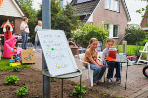 Garage sale in Erm voor herhaling vatbaar