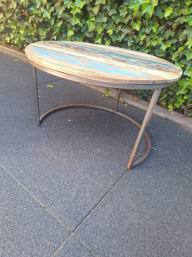 Ronde (bij)zettafel, doorsnee 75cm.