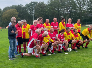 Sleen in teken van Walking Football