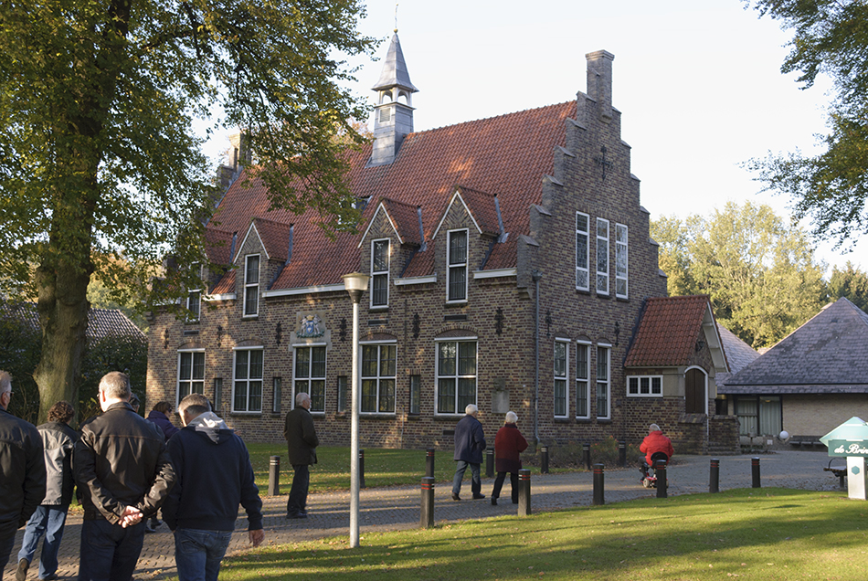 gemeentehuis nieuw.jpg