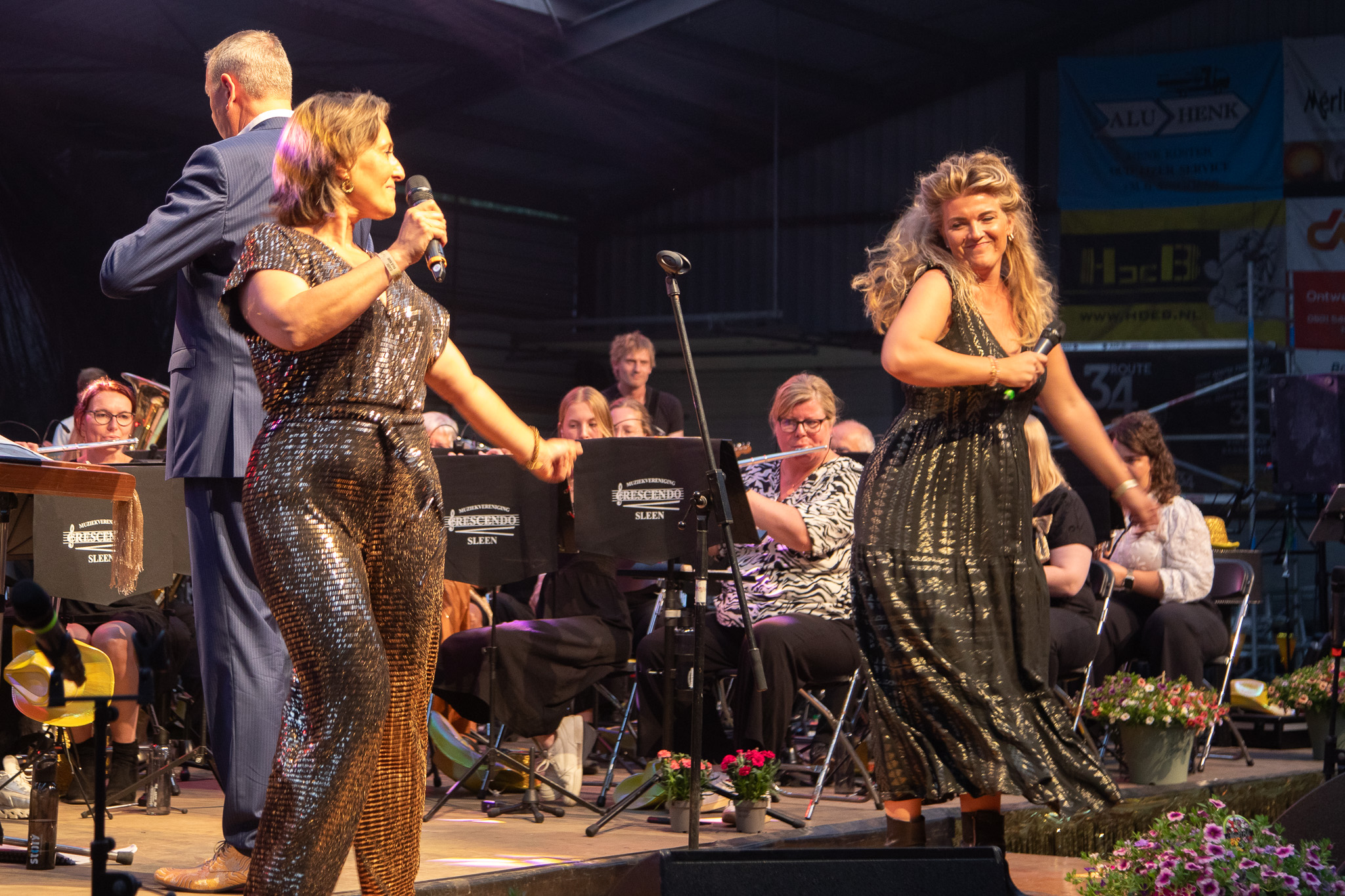 foto11 zingende huisartsen.jpg